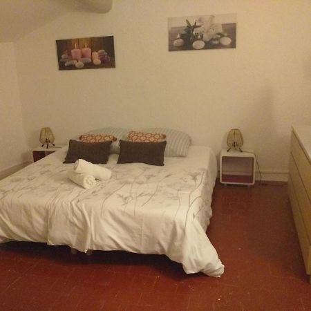 Deux M Bed and Breakfast Villes-sur-Auzon Eksteriør billede