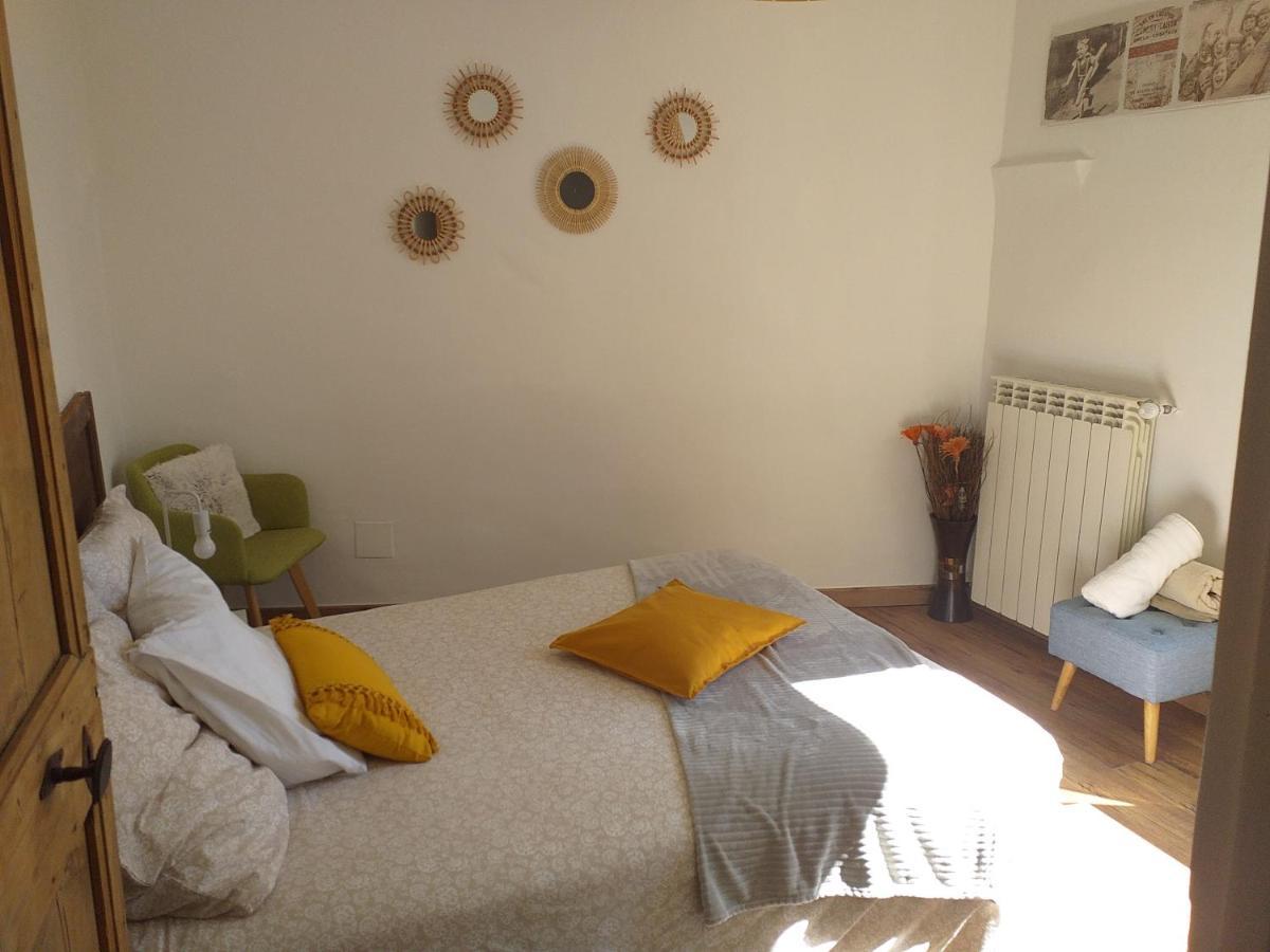 Deux M Bed and Breakfast Villes-sur-Auzon Eksteriør billede